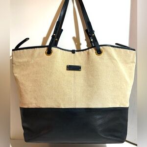 Ugg Elegant Two-Tone Tote Bag
